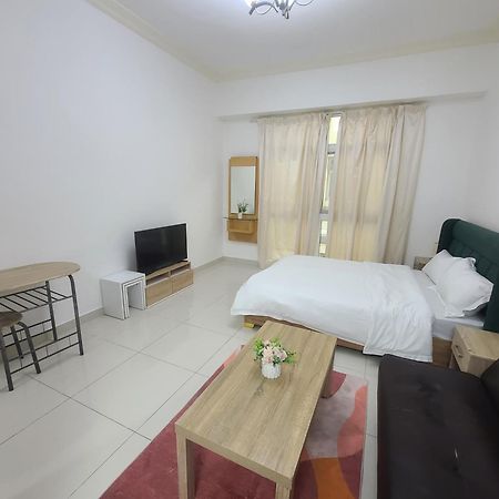 Al Fahad 2 Small Rooms For Men Tecom Dubai Eksteriør billede